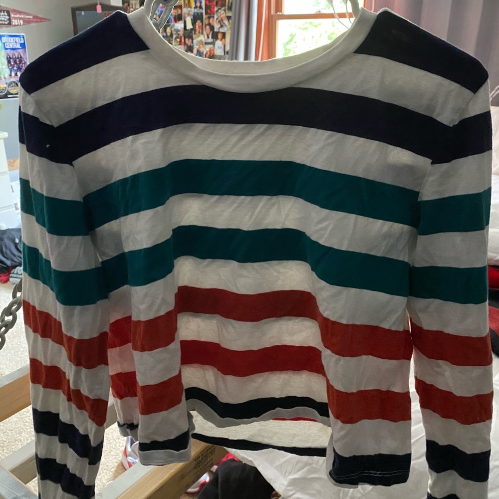 Me to We long sleeve cropped shirt